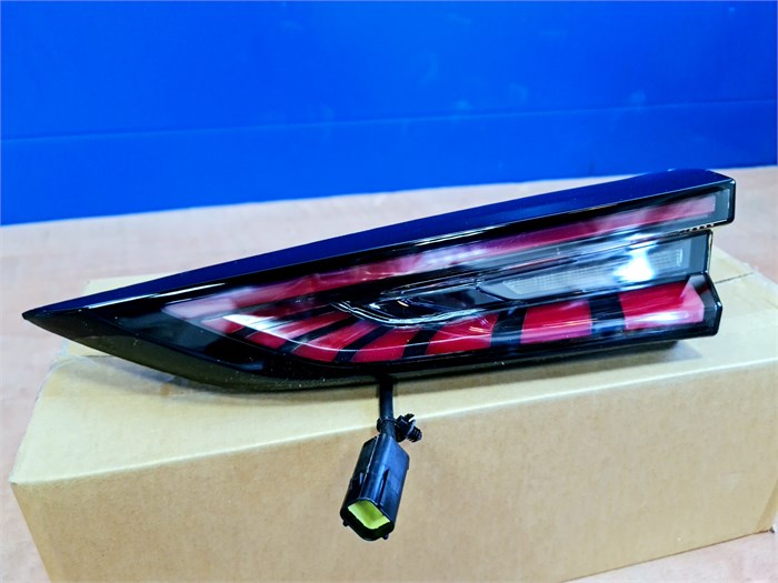 Фонарь задний правый Changan UNI-T S202F2805030600AB