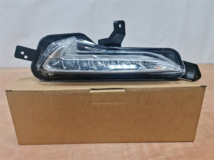 Фара дневного света правая Changan Alsvin B511F2805010200-1