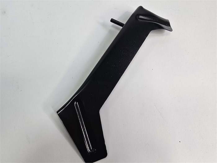 Кронштейн бампера заднего правый Changan Eado Plus C211F2713030802