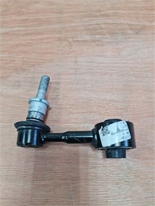 {{photo.Alt || photo.Description || 'Стойка стабилизатора задняя Changan UNI-V'}}